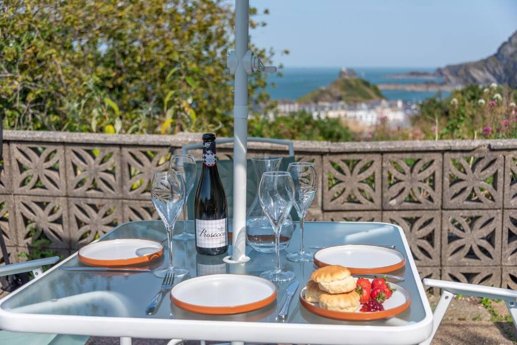 The Tempest, Sea Views, Coastal & Rural Walks. Διαμέρισμα Ilfracombe Εξωτερικό φωτογραφία